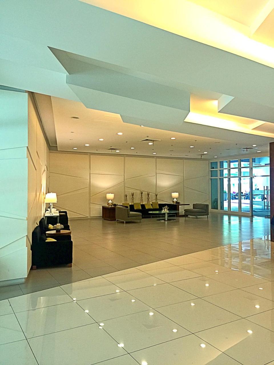 The Beacon Residences Condominium Маніла Екстер'єр фото